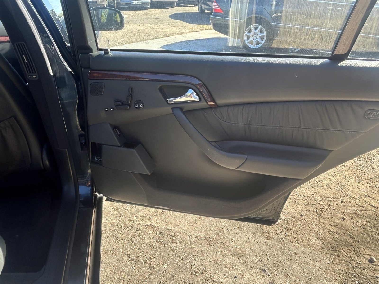 Mercedes-Benz Classe S 320 Limousine W220 - photo 34